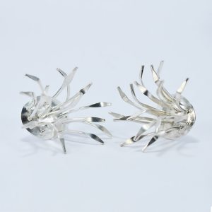 Topos Diente de León / Dandelion Stud Earrings