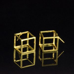 Topos Cubo / Cube stud earrings