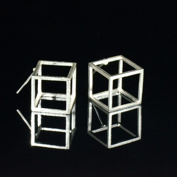 Topos Cubo / Cube stud earrings - Image 2